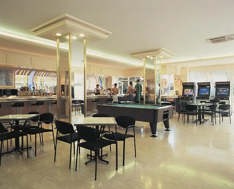 Festa Brava Hotel Lloret de Mar 3*,